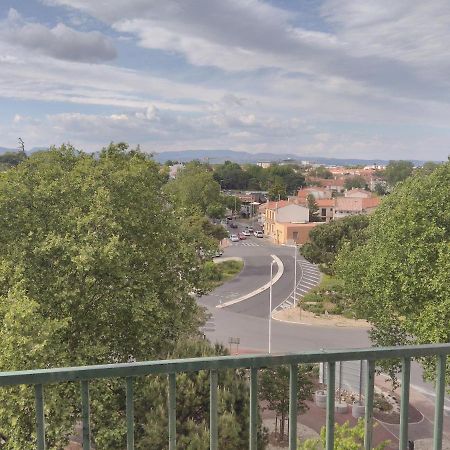 Residence D'Anjou - Grand Studio Avec Balcon Et Parking Privatif Perpiñán Exterior foto