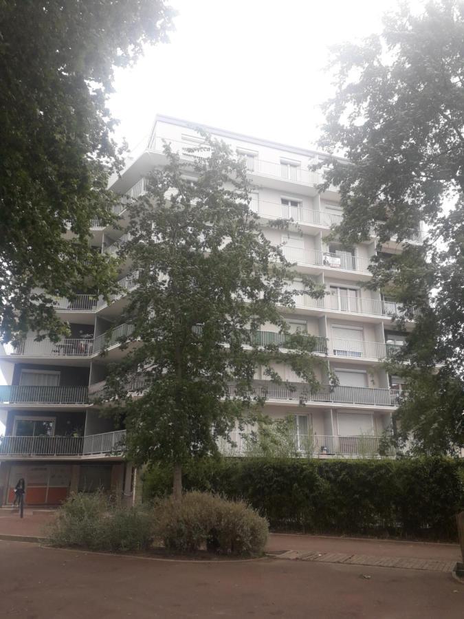 Residence D'Anjou - Grand Studio Avec Balcon Et Parking Privatif Perpiñán Exterior foto