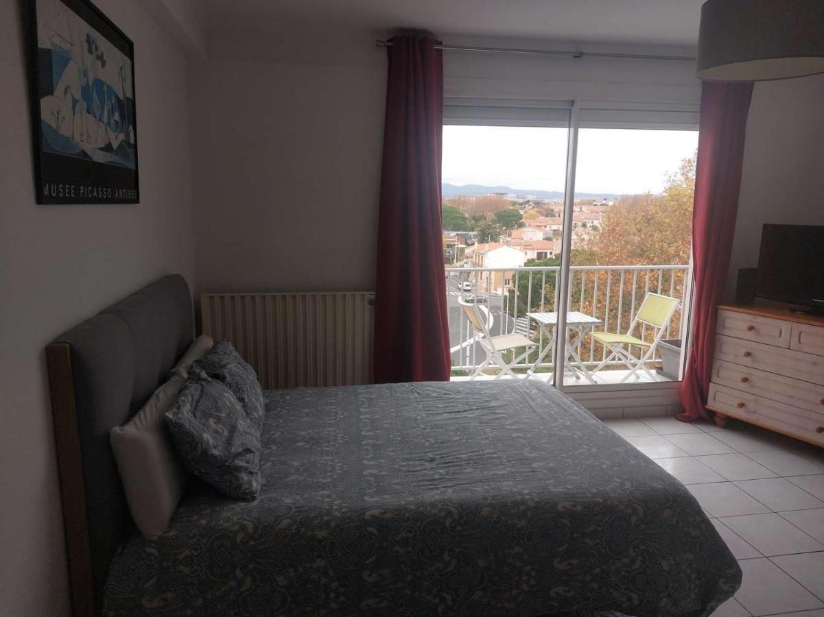 Residence D'Anjou - Grand Studio Avec Balcon Et Parking Privatif Perpiñán Exterior foto